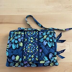 Vera Bradley travel case